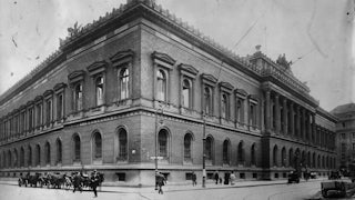 The Reichs Bank, Berlin, circa 1915.
