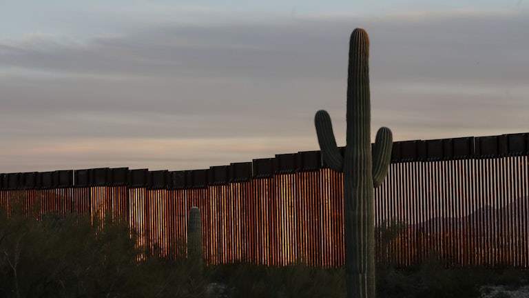 border wall in Arizona
