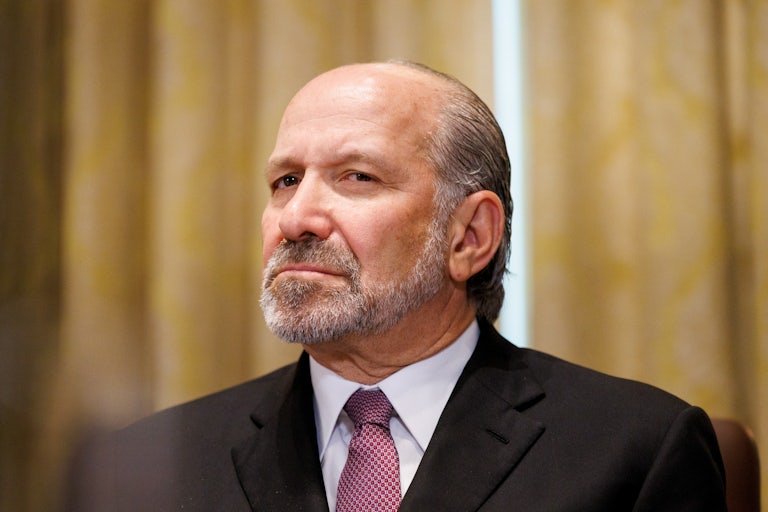 Commerce Secretary Howard Lutnick sits in Donald Trump’s Cabinet meeting