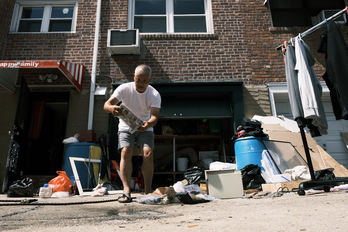 What Homeowners Owe Others in the Climate Crisis What Homeowners Owe Others in the Climate Crisis