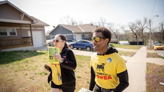 Mell Gray and Hartzell Gray of the KC Tenants Union canvas a neighborhood in Kansas City, Missouri.
