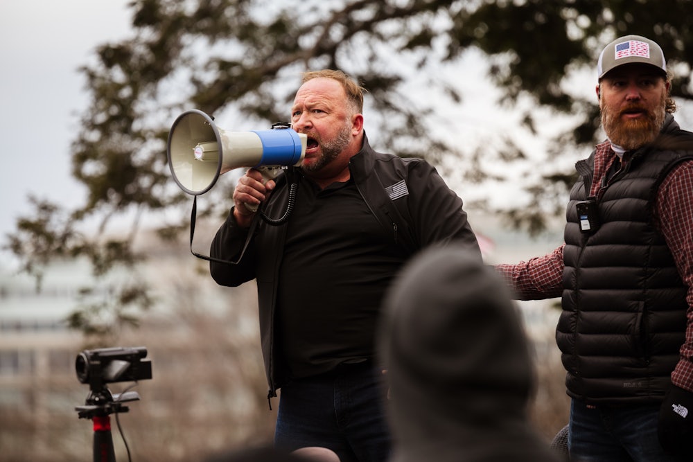 Alex Jones at the U.S. Capitol on January 6, 2021