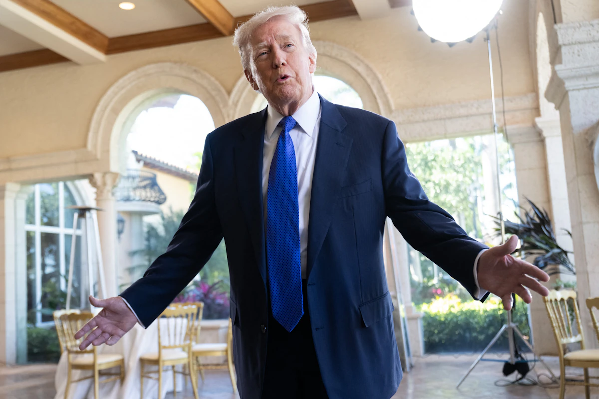 Trump Creepily Gawks at Married Woman in Front of His Grandson Trump Creepily Gawks at Married Woman in Front of His Grandson