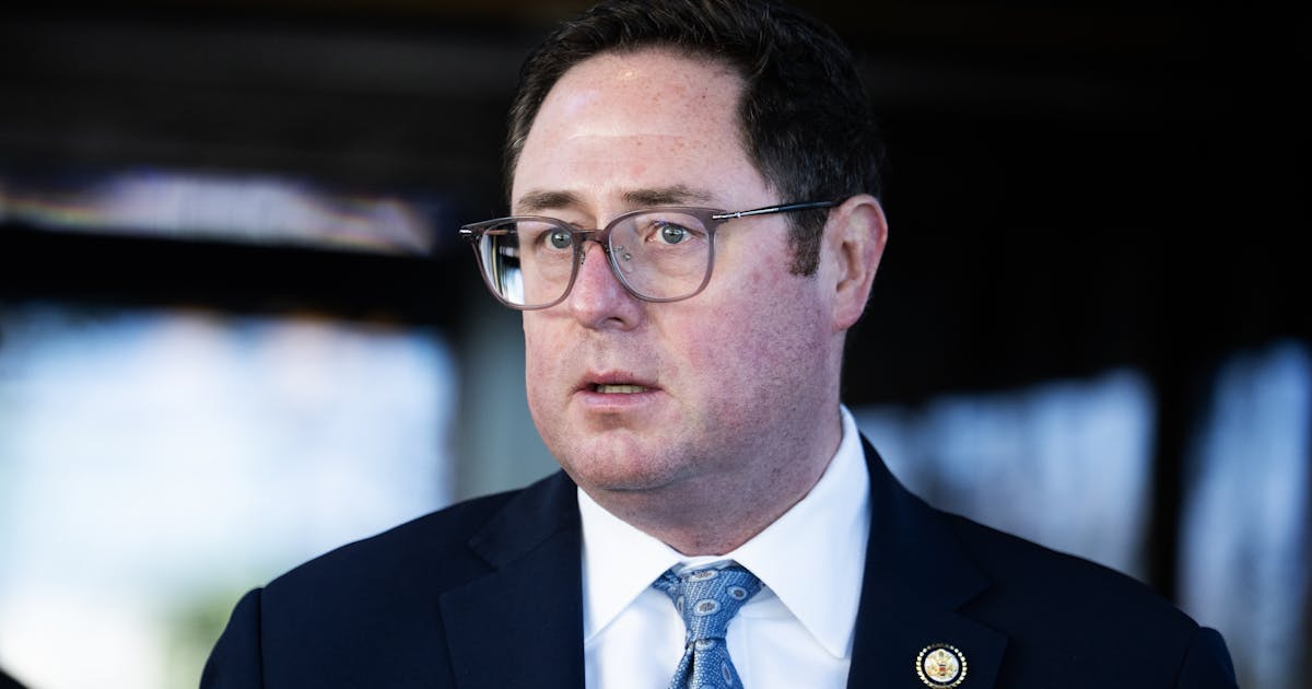 https://images.newrepublic.com/0e8f7882735ae5af4a7c2f558b3e835306212a1d.jpeg?w=1200&h=630&crop=faces&fit=crop&fm=jpg
