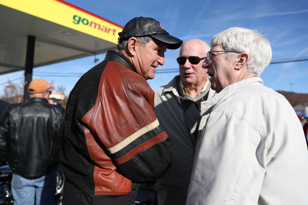 Manchin campaigning in Elkins, West Virginia, in 2018
