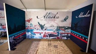 Alaska exhibit at the Great American State Fair (there's nothing in there, just a sign that says Alaska) with some eagles and mountains