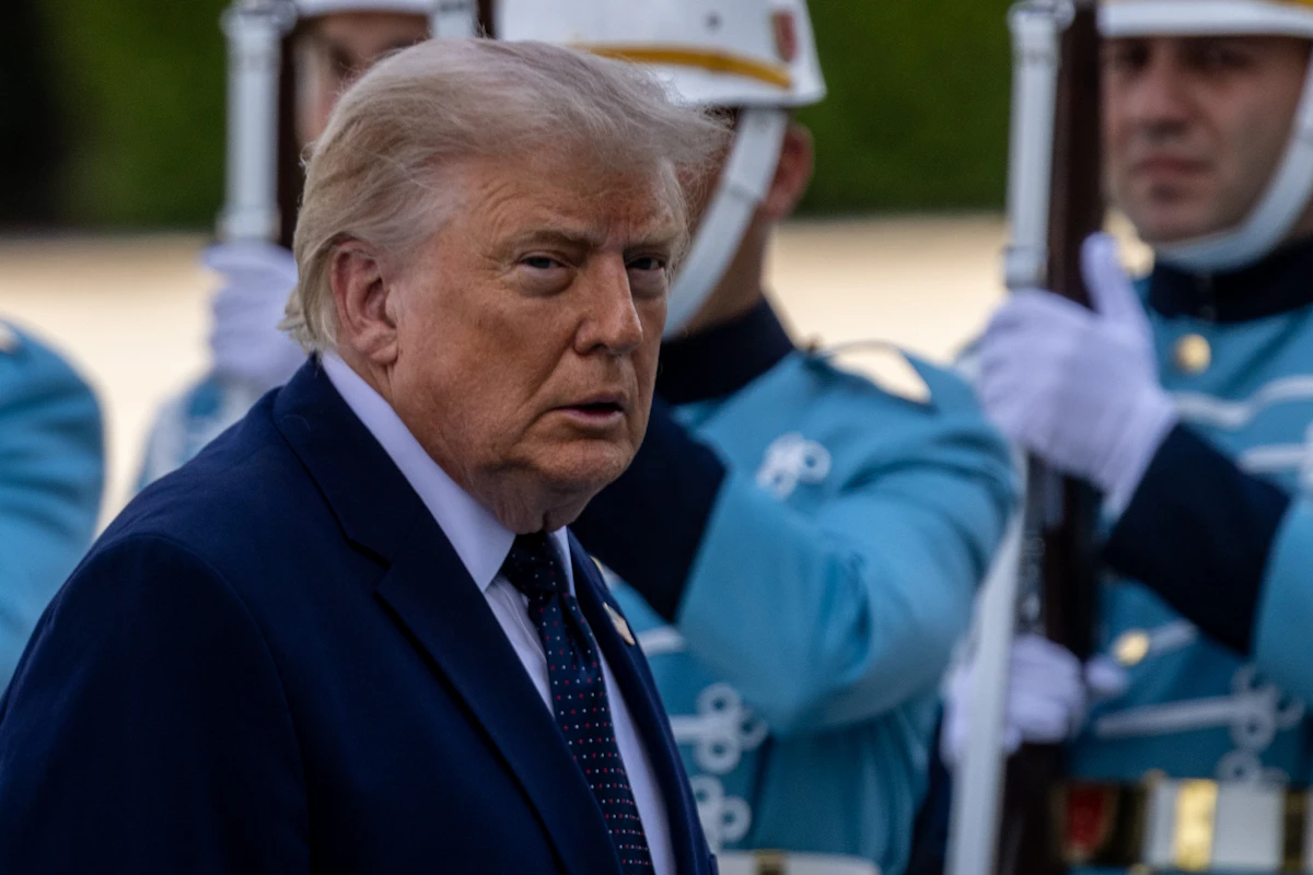 Trump Declares He Has “No Concerns About Anything” Trump Declares He Has “No Concerns About Anything”