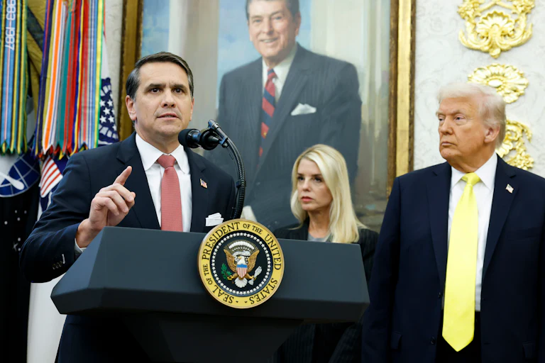 Todd Blanche, Pam Bondi, and Trump in the Oval Office