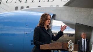 Kamala Harris speaks to reporters in Texas before Air Force Two.