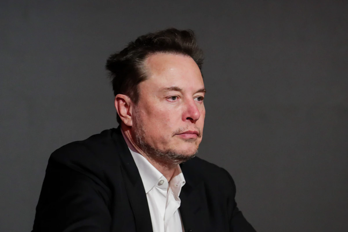 Elon Musk’s Unhinged Pro-MAGA Tweets Expose Tech Oligarchy’s Dark Side Elon Musk’s Unhinged Pro-MAGA Tweets Expose Tech Oligarchy’s Dark Side