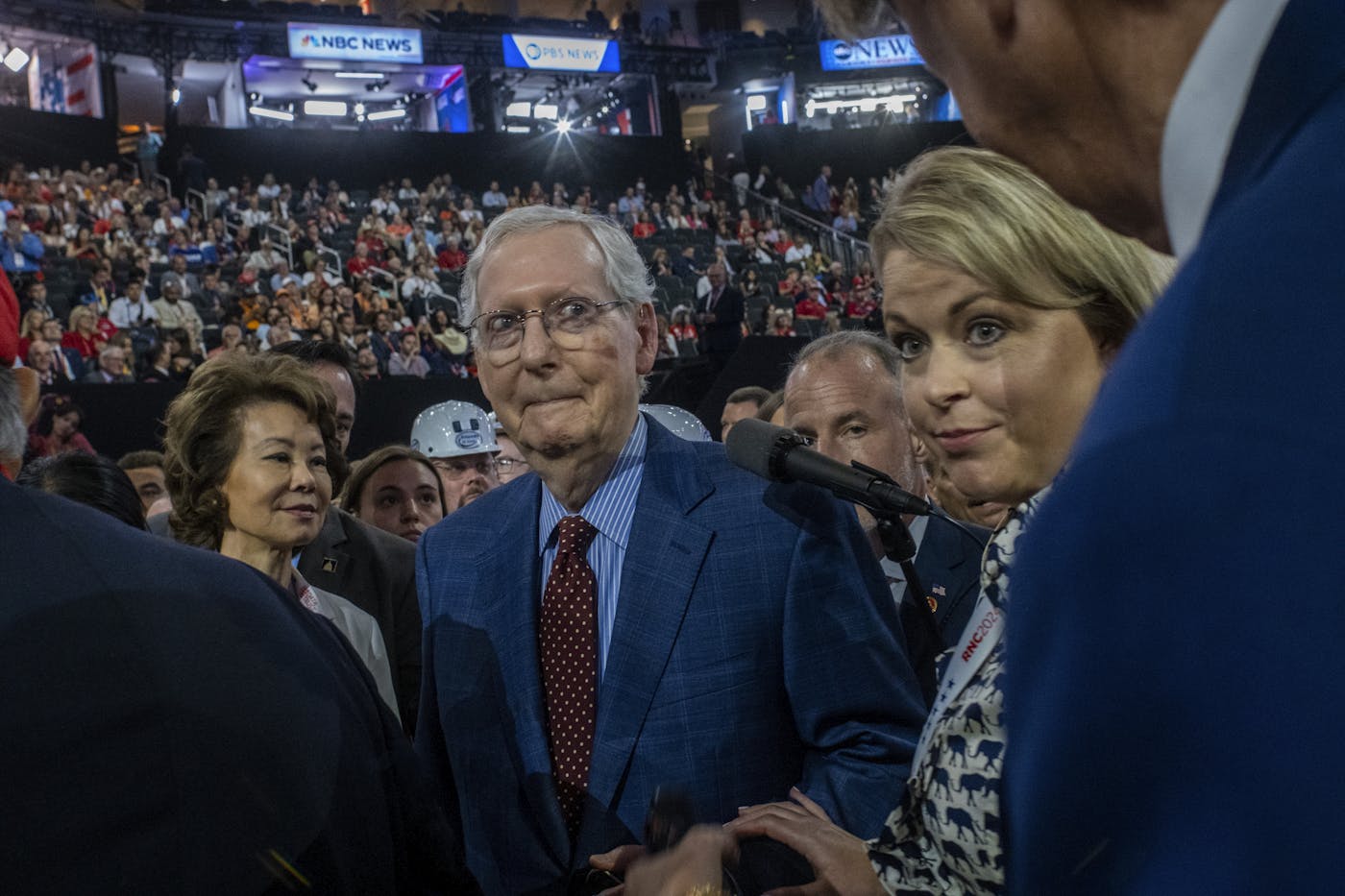 A photograph of Mitch McConnell and his wife on the floor at the Republication National Convention 