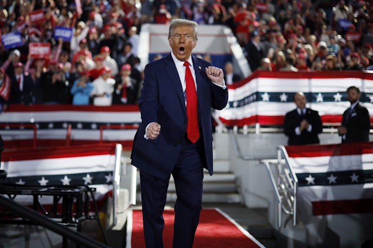 Donald Trump dances