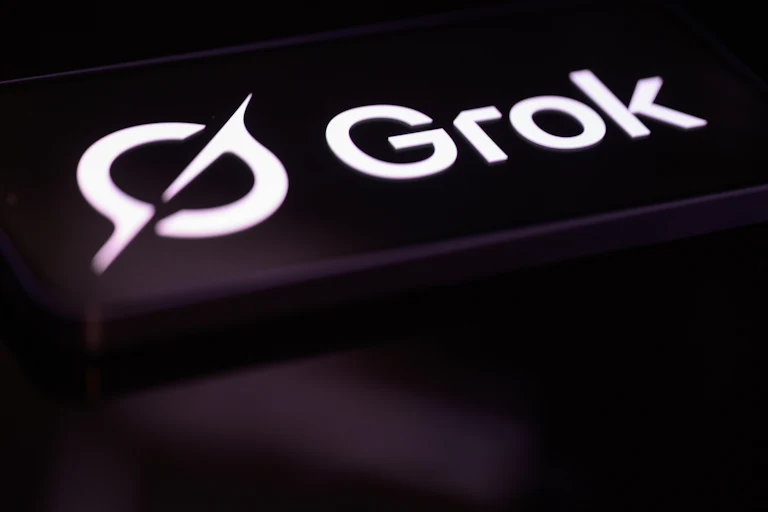 The Grok logo