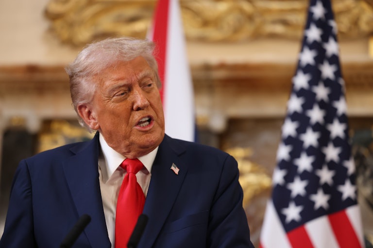 Trump makes a dumb face while talking
