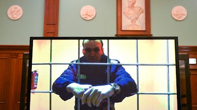 Alexei Navalny appears in Moscow City Court