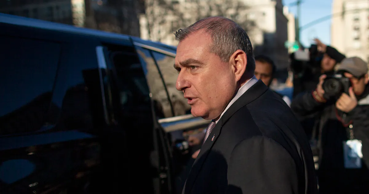 “Simply No Merit”: Giuliani Associate Warns Comer to Give Up Biden Investigation “Simply No Merit”: Giuliani Associate Warns Comer to Give Up Biden Investigation