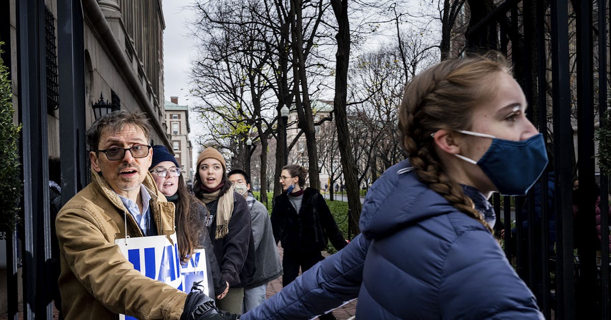 The 20-Year Fight to Unionize Graduate Student Workers | The New Republic