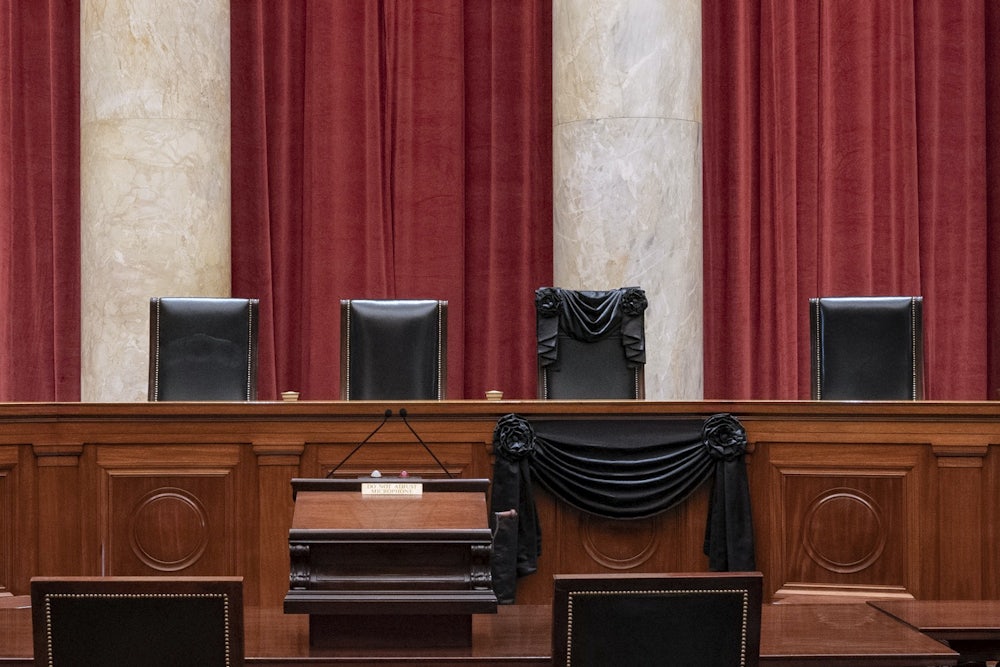 Supreme Court honors Ruth Bader Ginsburg