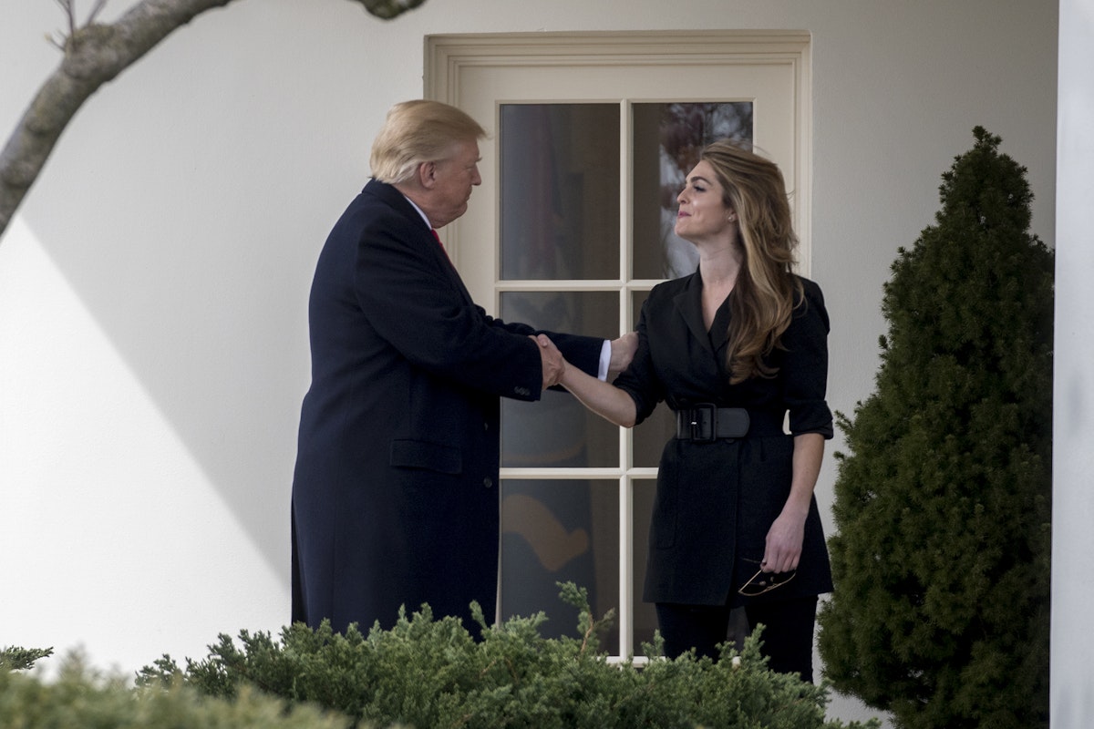 Hope Hicks Wrecks Trump’s Hush-Money Defense Minutes into Testimony Hope Hicks Wrecks Trump’s Hush-Money Defense Minutes into Testimony