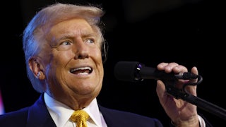 Donald Trump makes strange expression