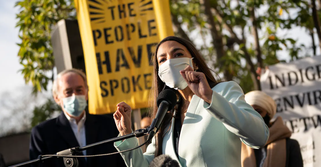 Democrats’ Fear of the Green New Deal Is Tearing the Party Apart Democrats’ Fear of the Green New Deal Is Tearing the Party Apart