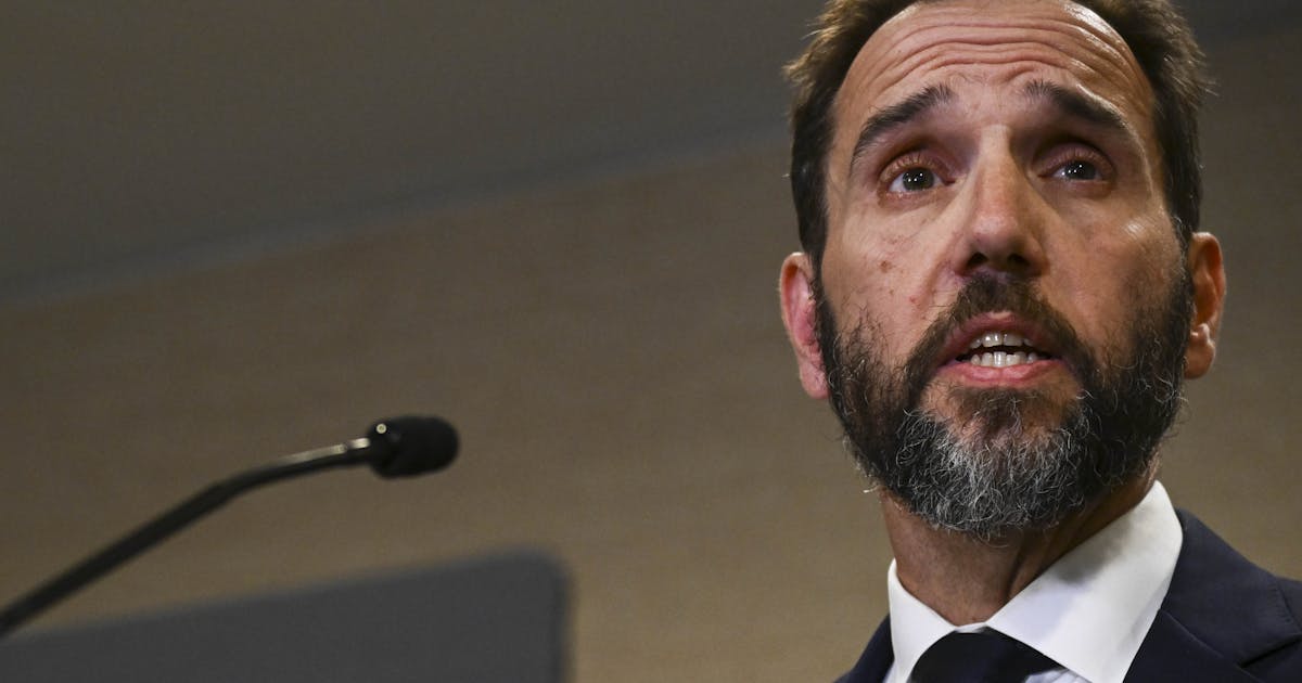 https://images.newrepublic.com/2d3c5b0c473d3400c13933777cf417065f9e104d.jpeg?w=1200&h=630&crop=faces&fit=crop&fm=jpg