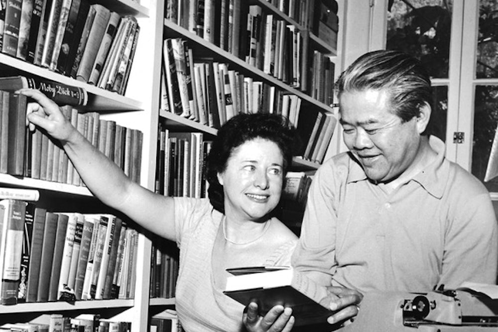 Author Sanora Babb, with her husband James Wong Howe, in their library