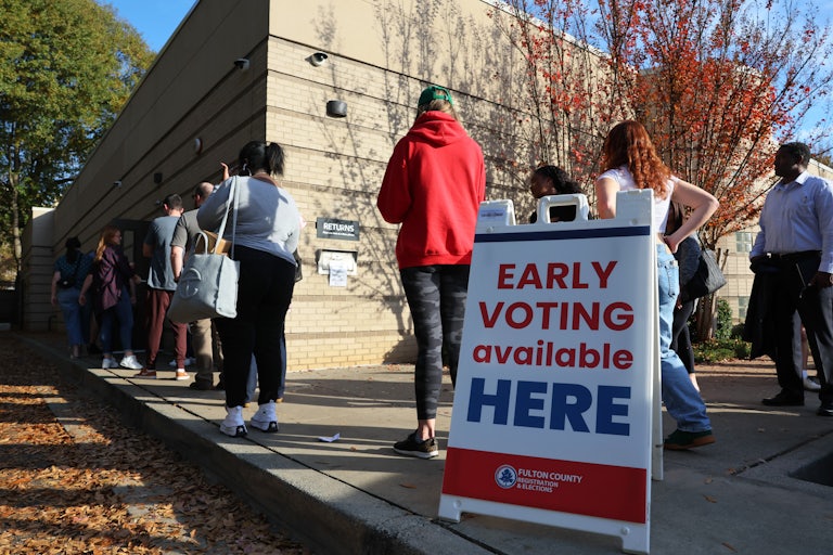 Voters line up for early voting