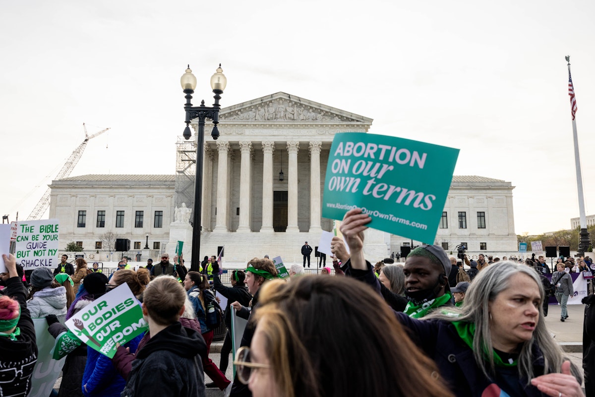Anti-Choice Lawyer Makes Huge Slip-Up in SCOTUS Abortion Pill Case Anti-Choice Lawyer Makes Huge Slip-Up in SCOTUS Abortion Pill Case