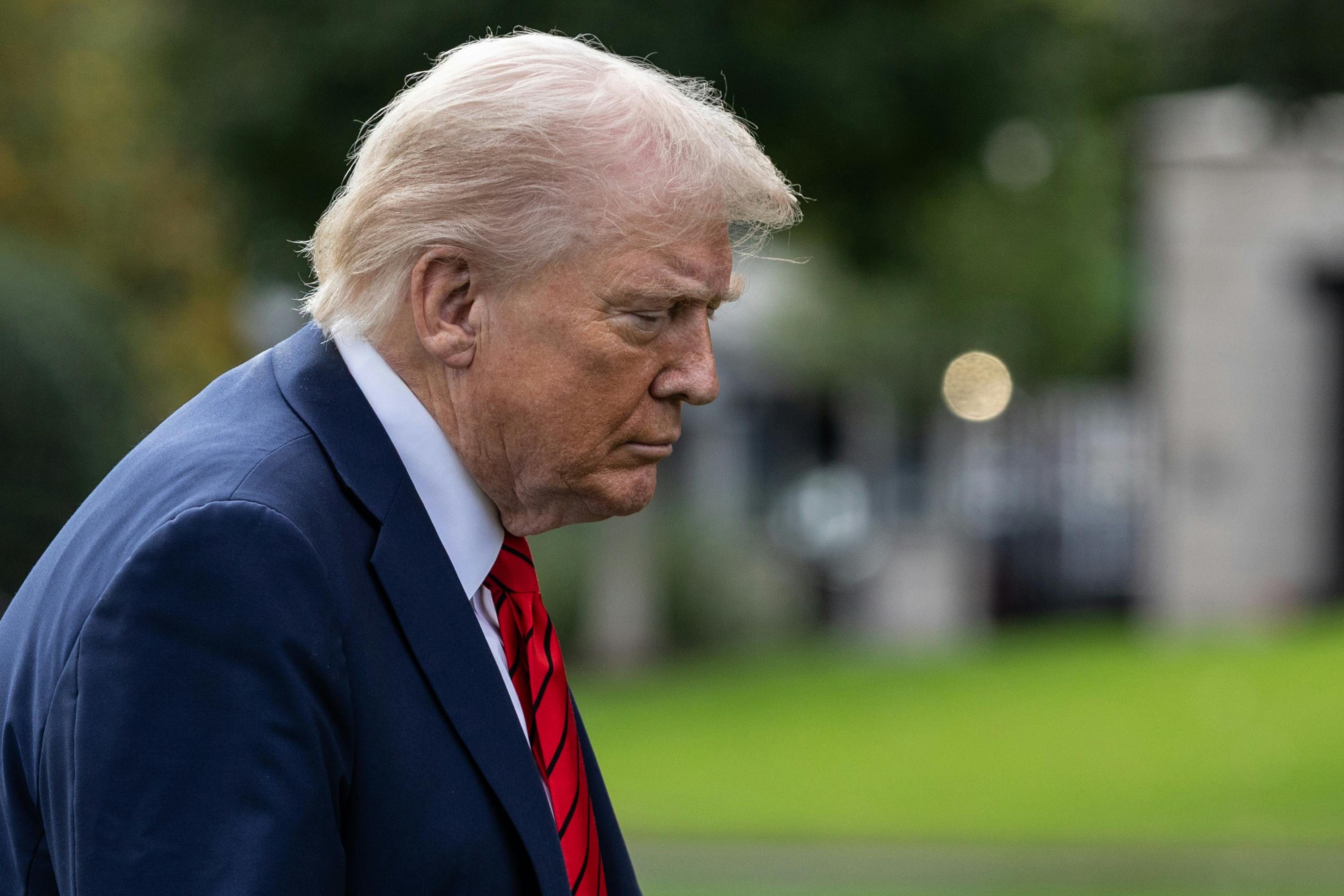 MAGA Rage at “No Kings” Boils Over—and It Quickly Backfires on Trump