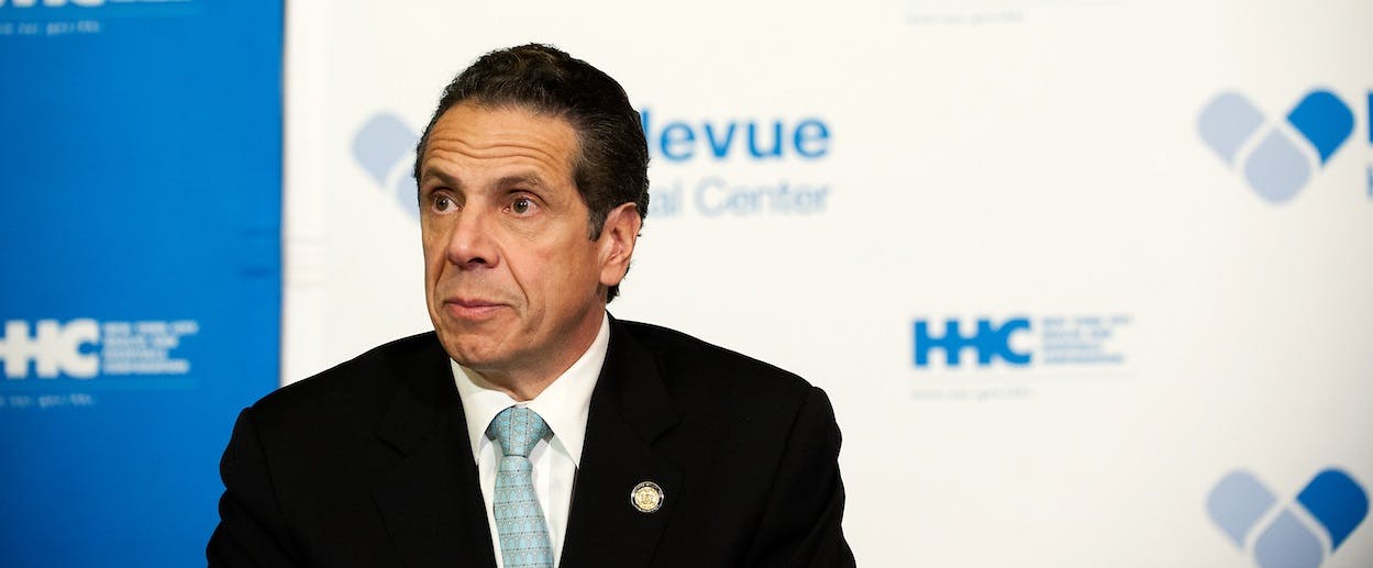 Cuomo, Christie Announce Quarantine For Ebola Health Workers In NY, NJ ...