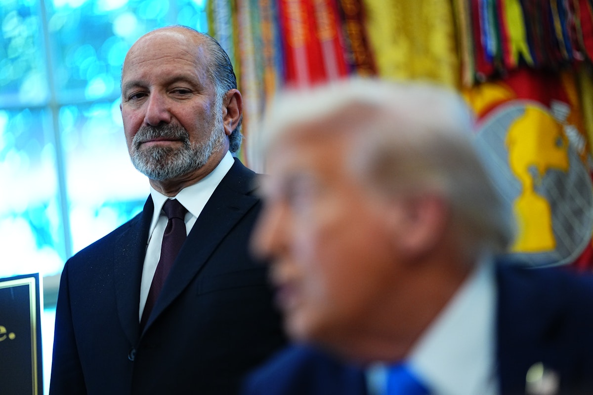 Trump Official Panics as Brutal Jobs Report Blames Trump’s Tariffs Trump Official Panics as Brutal Jobs Report Blames Trump’s Tariffs