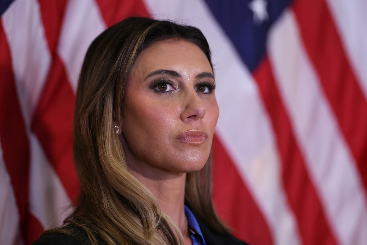 Trump’s Idiot Lawyer Scrambles to Brush Off Russia Disinfo Scheme Trump’s Idiot Lawyer Scrambles to Brush Off Russia Disinfo Scheme