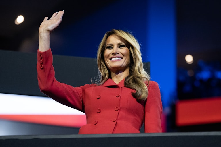 Melania Trump waves at the Republican National Convention