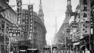 Nanking Road in downtown Shanghai in the 1930s.