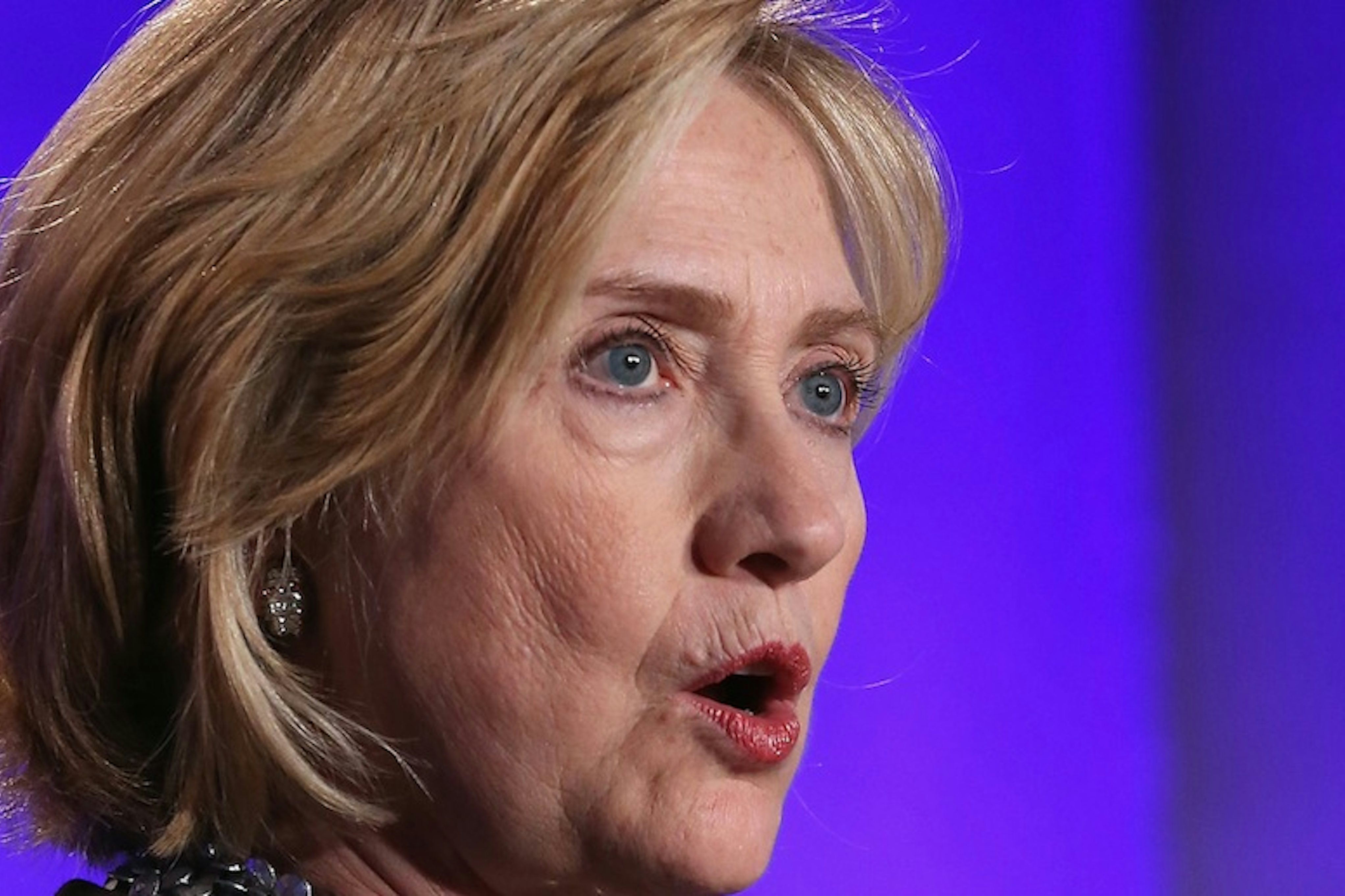 Hillary Clinton 2016: Her Plan to Prevent a Liberal Primary Challenger