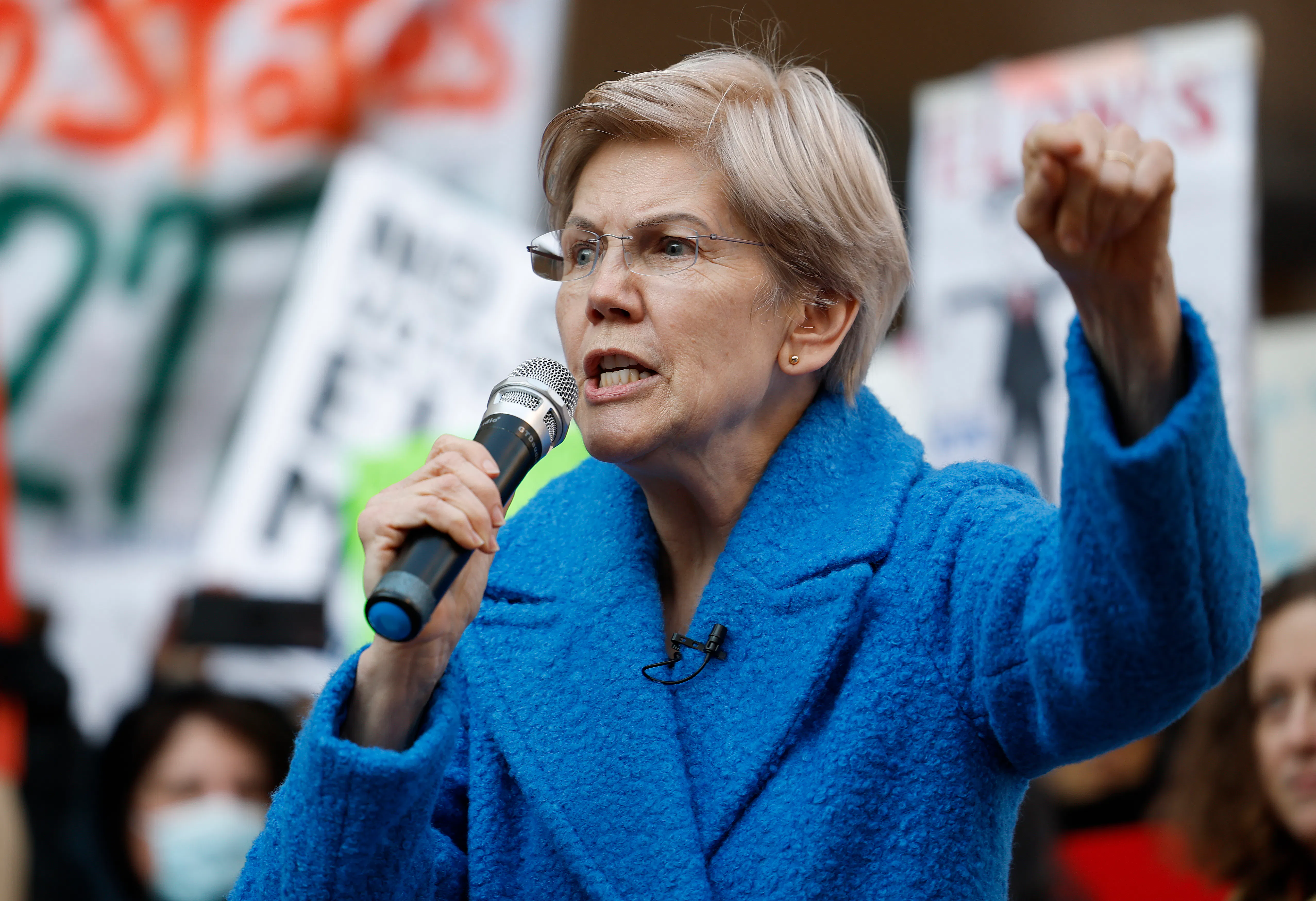 Senator Elizabeth Warren 