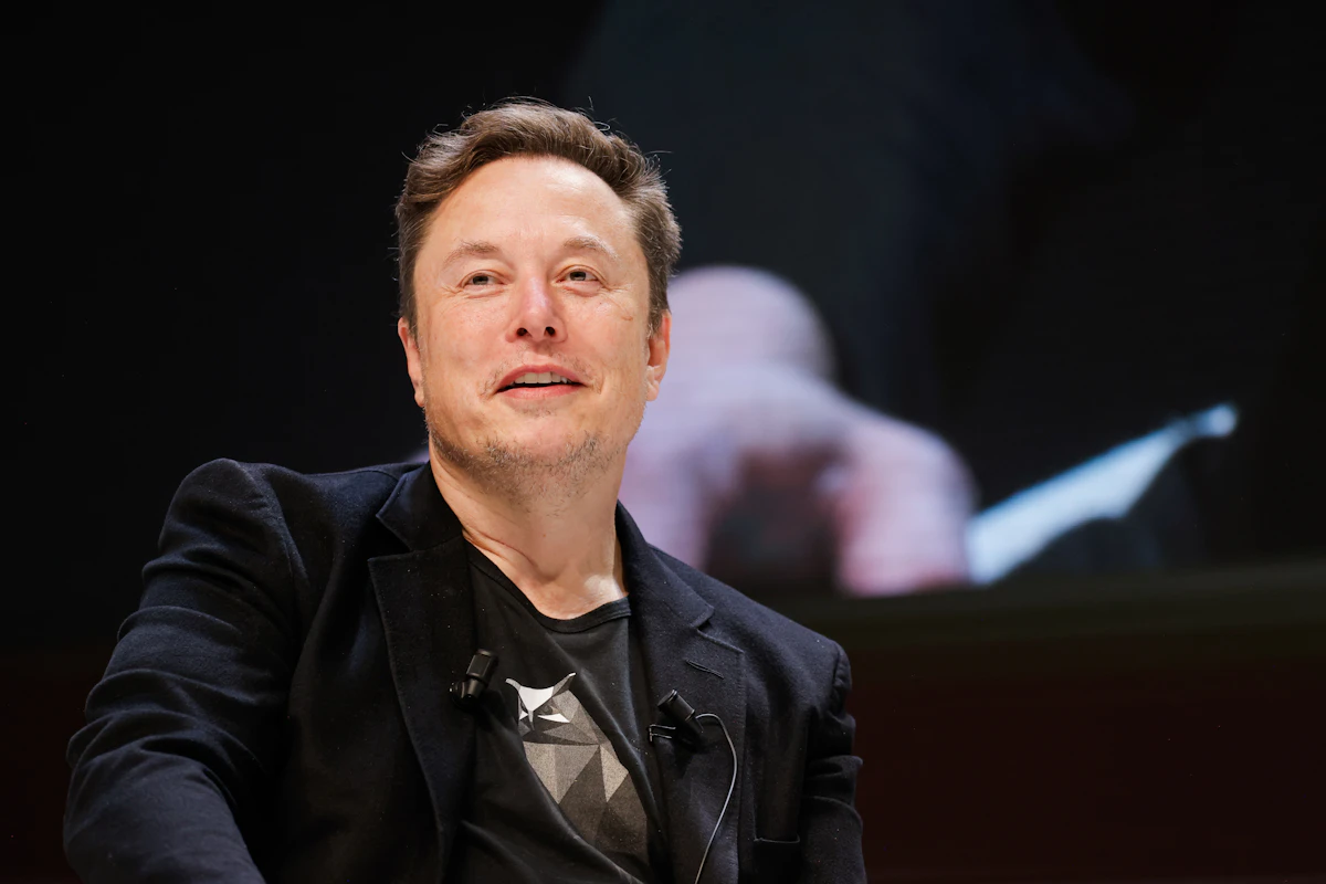 Elon Musk Joins Tucker Carlson and Makes Vile “Joke” About Harris Elon Musk Joins Tucker Carlson and Makes Vile “Joke” About Harris