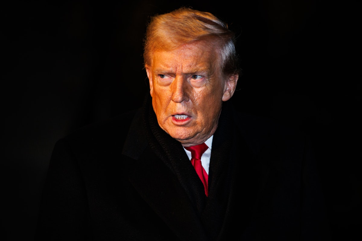 Trump Tirade over Protests Goes Off Rails as Crushing Fox Poll Hits Trump Tirade over Protests Goes Off Rails as Crushing Fox Poll Hits