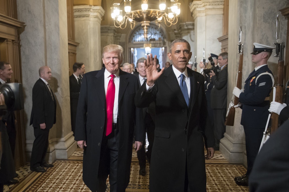Donald Trump and Barack Obama arrive for Trump's inauguration ceremony.