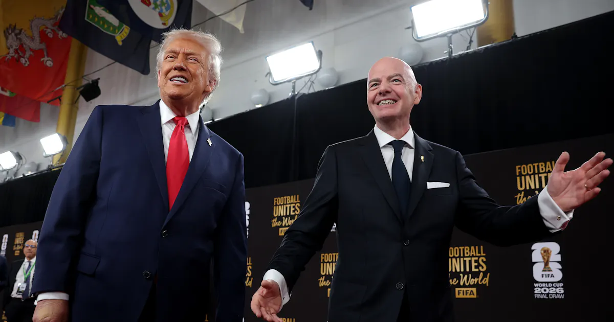 Trump enthüllt, wie er die FIFA unter Druck setzte, die Rote-Karte-Sperre ...