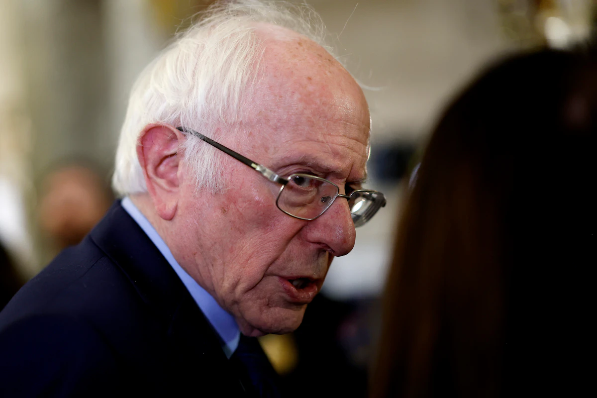 Bernie Sanders and Dem Senators Urge Biden to Stop Arming Israel Bernie Sanders and Dem Senators Urge Biden to Stop Arming Israel