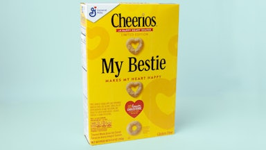 Photo of a box of Cheerios