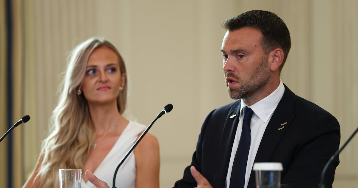 https://images.newrepublic.com/4a04f6fff55fb13d449153c7e0779febeee7ec9c.jpeg?w=1200&h=630&crop=faces&fit=crop&fm=jpg