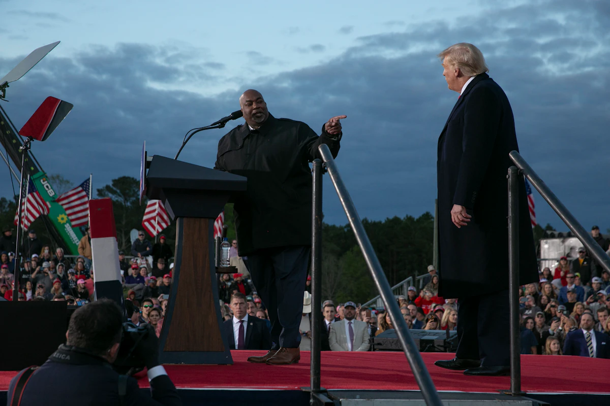 Panicking Lindsey Graham Scrambles to Distance Trump and Mark Robinson Panicking Lindsey Graham Scrambles to Distance Trump and Mark Robinson