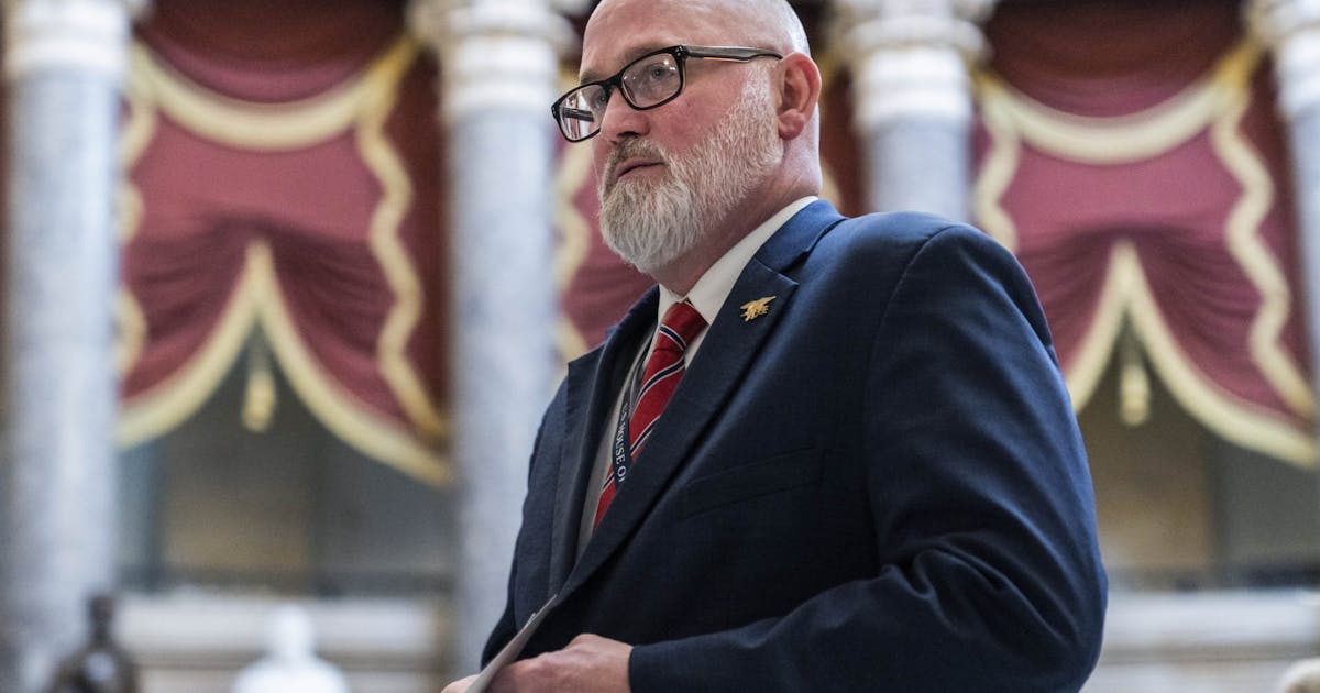 “Lazy Shits”: Republican Congressman Curses Teenage Senate Pages “Lazy Shits”: Republican Congressman Curses Teenage Senate Pages