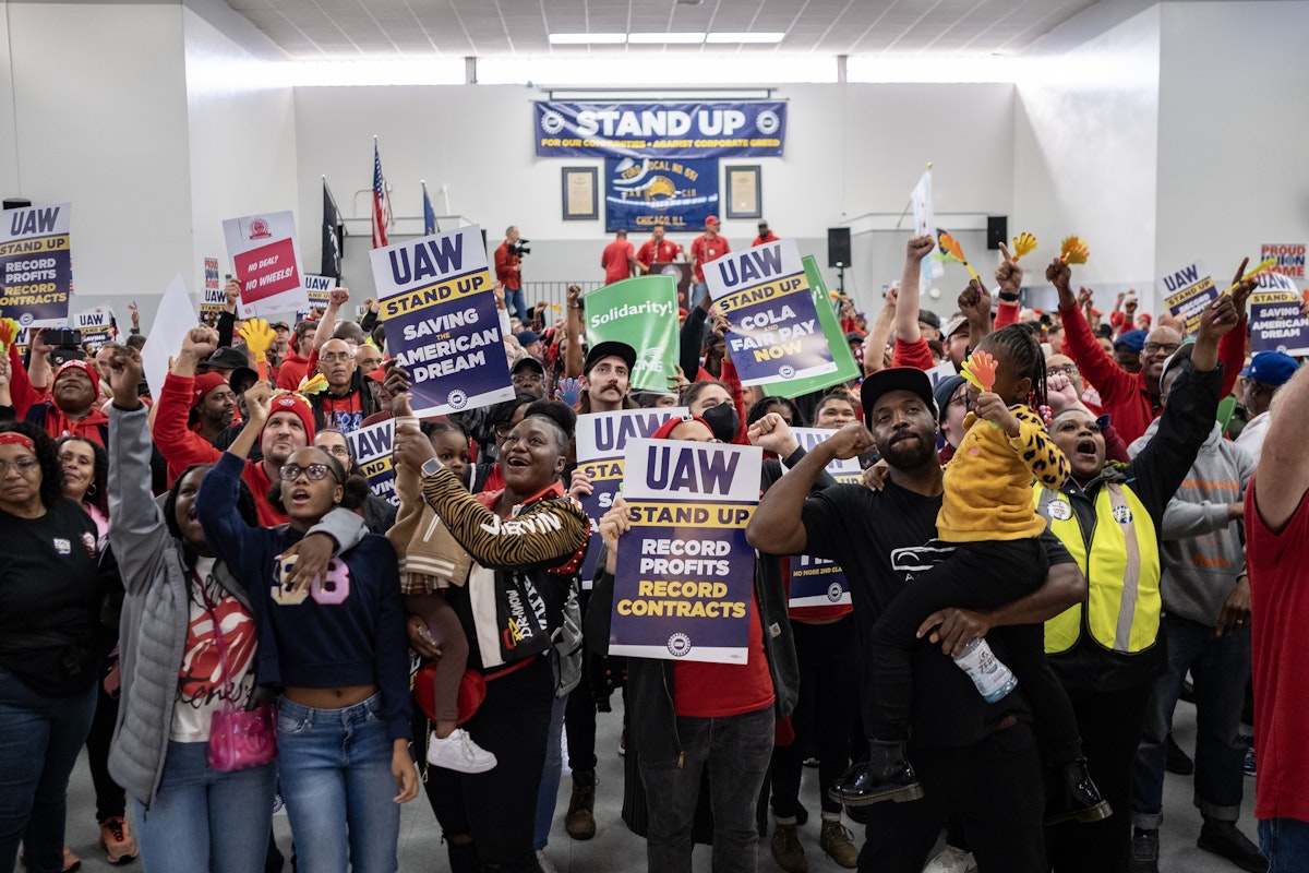 With this UAW Win, the PATCO-Reagan Anti-Union Era Is Over With this UAW Win, the PATCO-Reagan Anti-Union Era Is Over