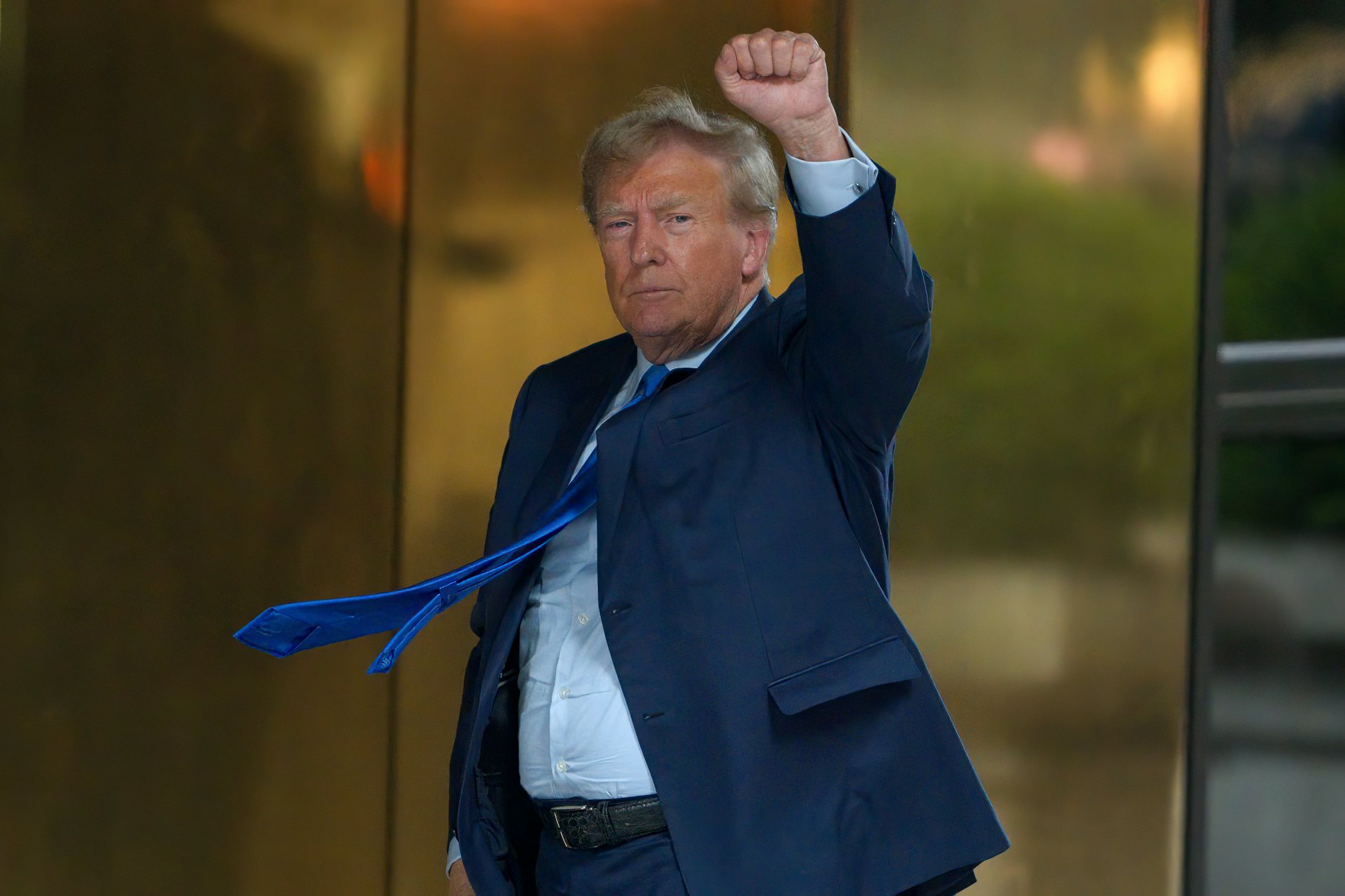 Donald “Never Surrender” Trump Surrenders Again, Drops Lawsuit Against Judge Arthur Engoron (newrepublic.com)