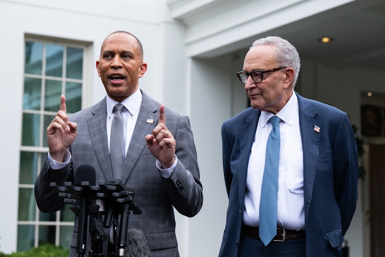 Hakeem Jeffries and Chuck Schumer hold a press conference outside the White House.
