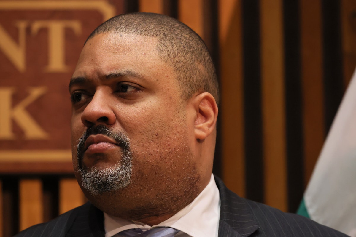 Manhattan D.A. Slams Trump’s Desperate Attempt to Toss Conviction Manhattan D.A. Slams Trump’s Desperate Attempt to Toss Conviction